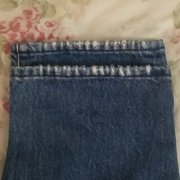 7 For All Mankind Relaxed Skinny Shredding Jeans - Picture 7 of 8